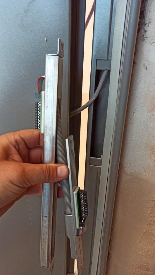 Instalace kabelové průchodky ABLOY