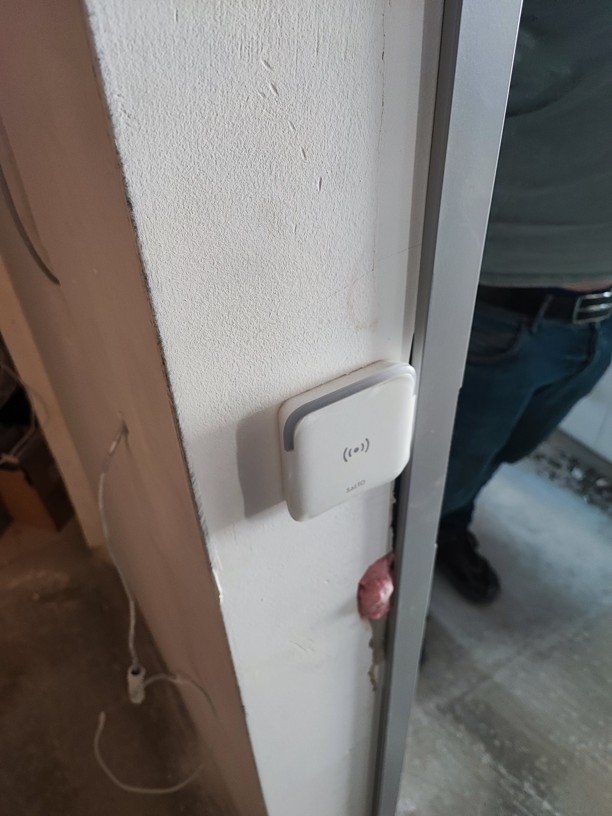 Nástěnná čtečka Salto Space  Nástěnná čtečka Salto Space