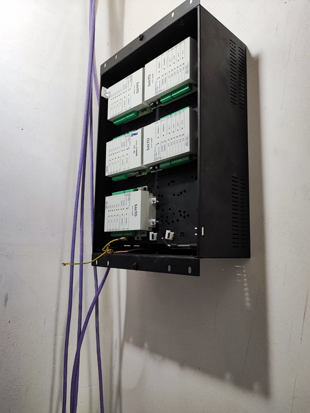 Datový rozvaděč pro systém Salto Datový rozvaděč pro systém Salto