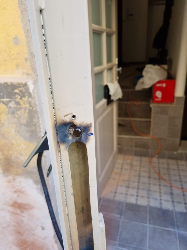 Sváření ocelových dveří