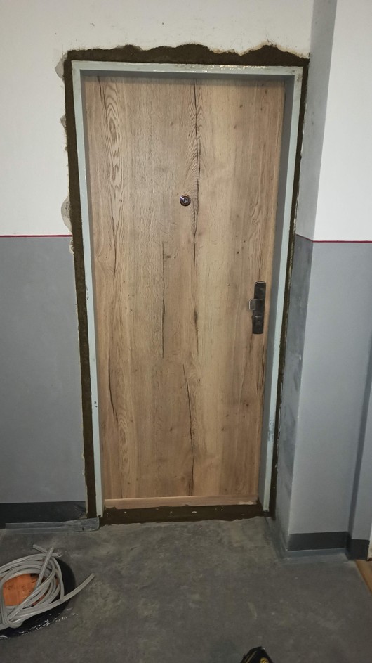 Bezpečnostní dveře do bytu