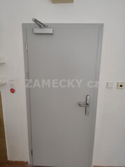 Dveře na čip