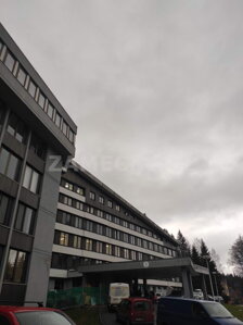 Protipožární a interierové dveře a čipový přístupový systém pro dětskou léčebnu