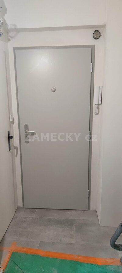Bezpečnostní dveře Mladá Boleslav