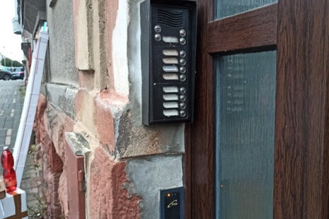 Výměna přístupového systému v bytovém domě: Modernizace na chytřejší řešení AL2S