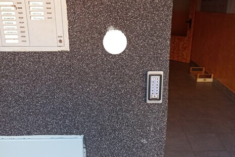 Modernizace vstupu pro SVJ: Instalace přístupového systému AL2S k telefonům Tesla