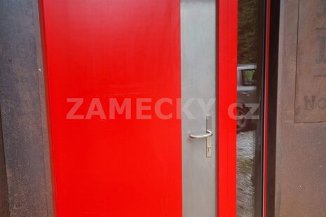 Panikový Zámek a Kování EN 179: Zabezpečení Hlavního Vstupu a Únikové Cesty