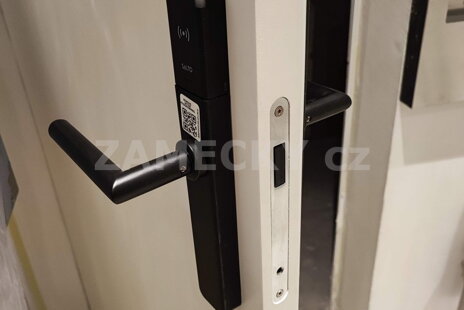 Přístupový systém Salto Montáž přístupového systému pro zámecký resort