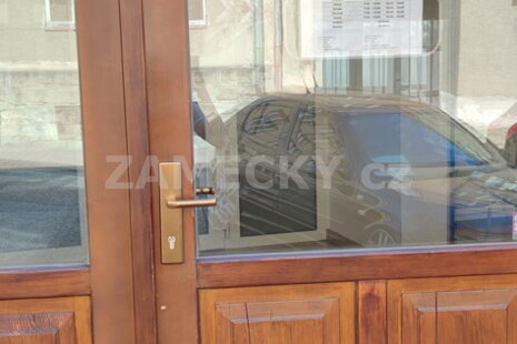 Rychlý servis prodejny: Expresní výměna vícebodového zámku MACO a upgrade kování